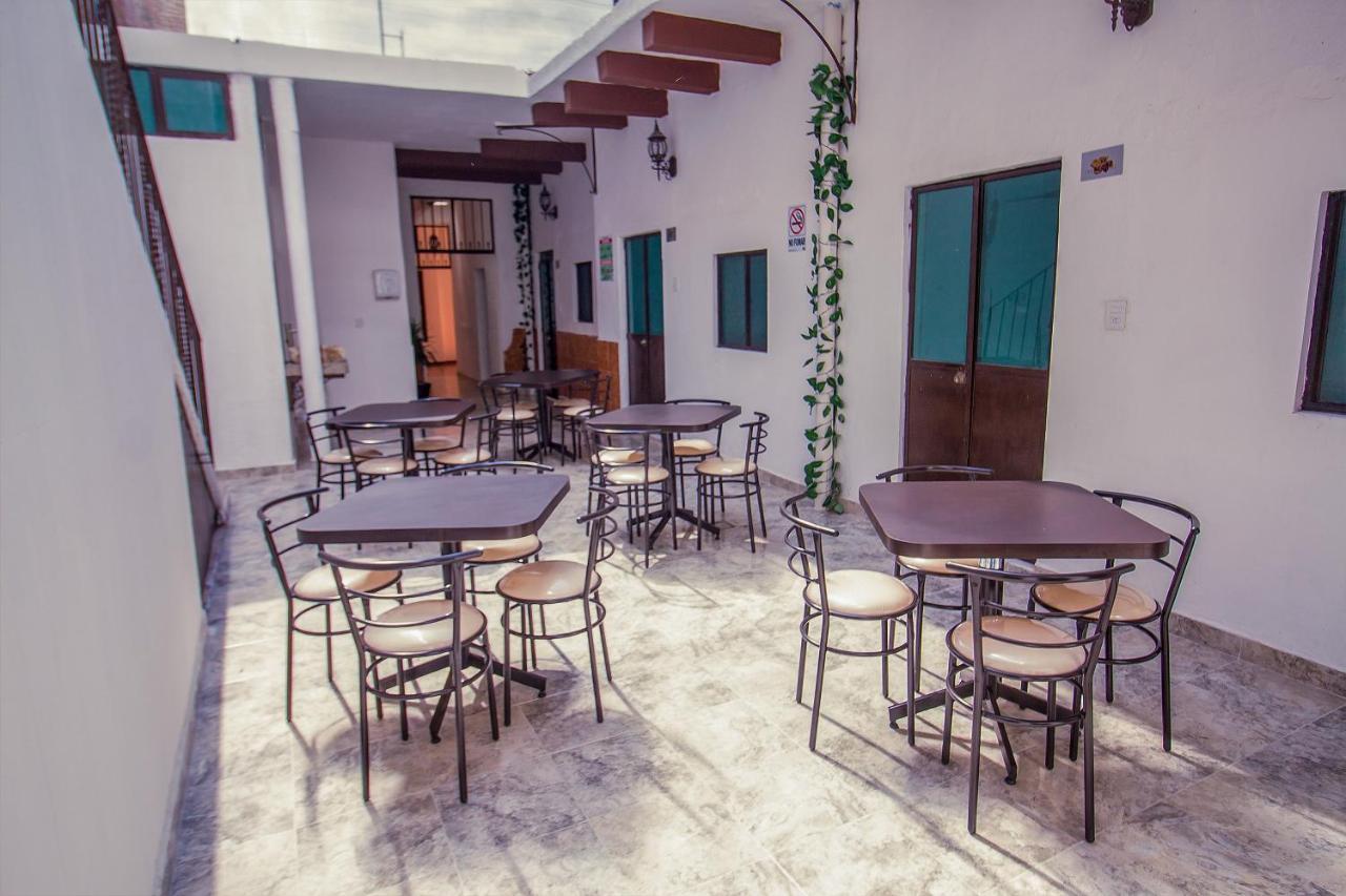 Hotel Casa De Las Piedras Керетаро Экстерьер фото