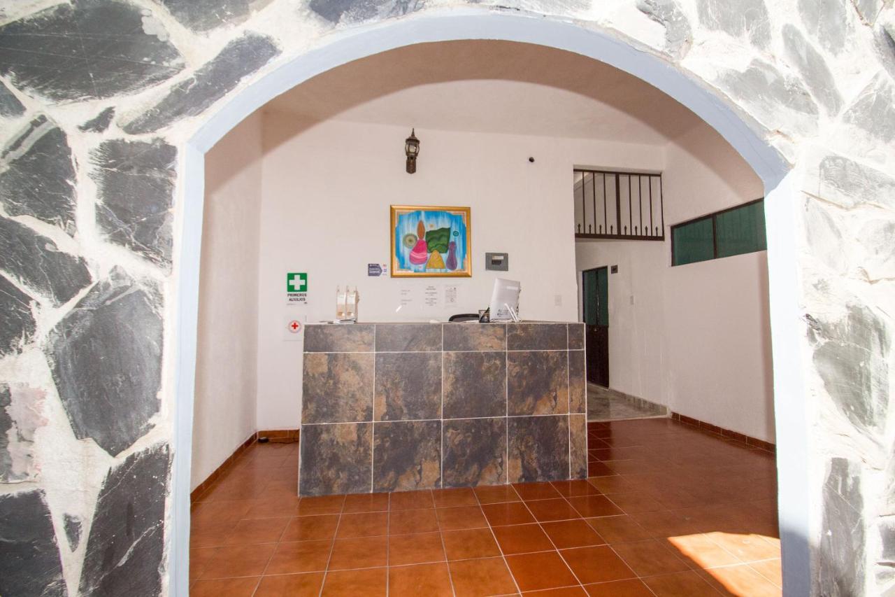 Hotel Casa De Las Piedras Керетаро Экстерьер фото